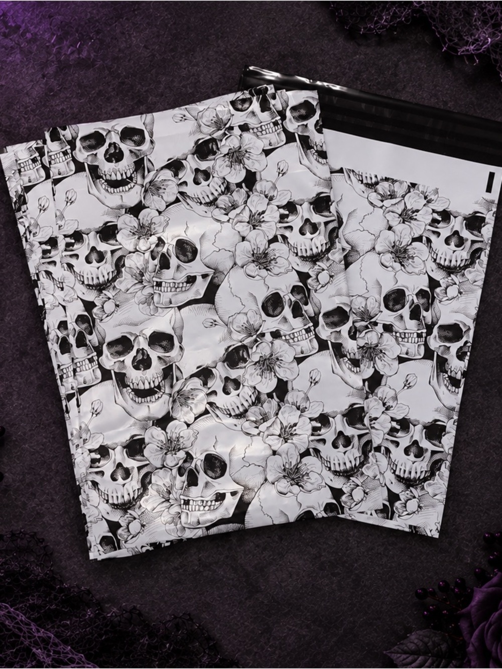 30 Pack 10x13 Skull & Floral Poly Mailers – Black & White Gothic Shipping Bags